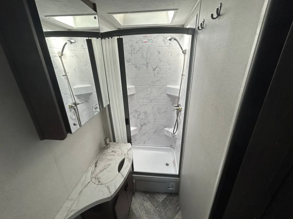 2020 Forest River Sunseeker 2400Q MBS, Photos photo 15