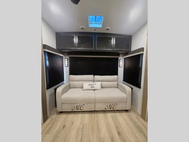 2026 Forest River Rockwood Signature R361RLS, Photos photo 7