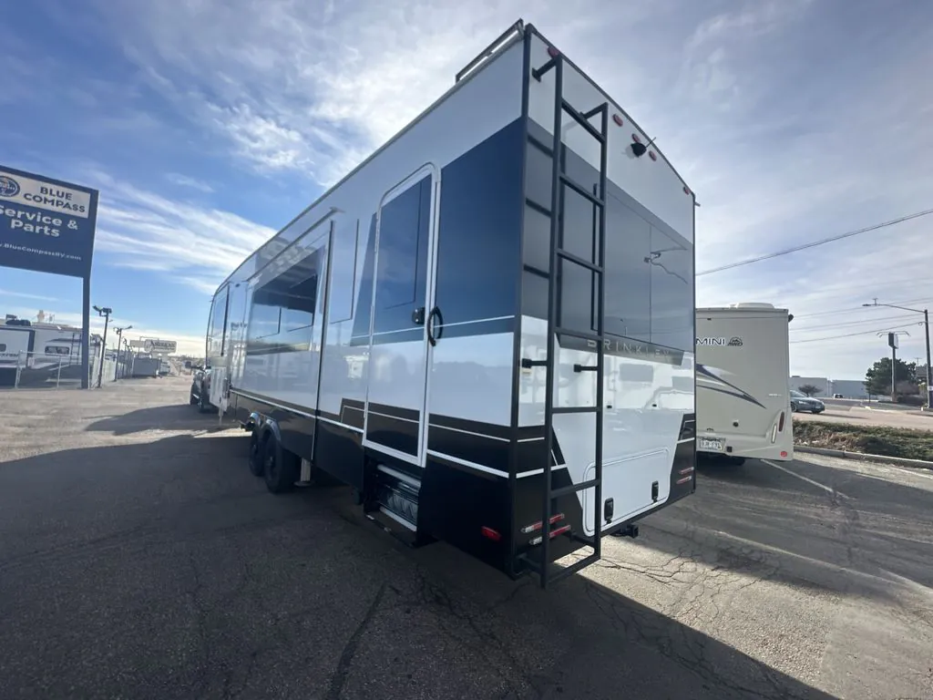 2026 Brinkley Model Z 3515, Photos photo 2