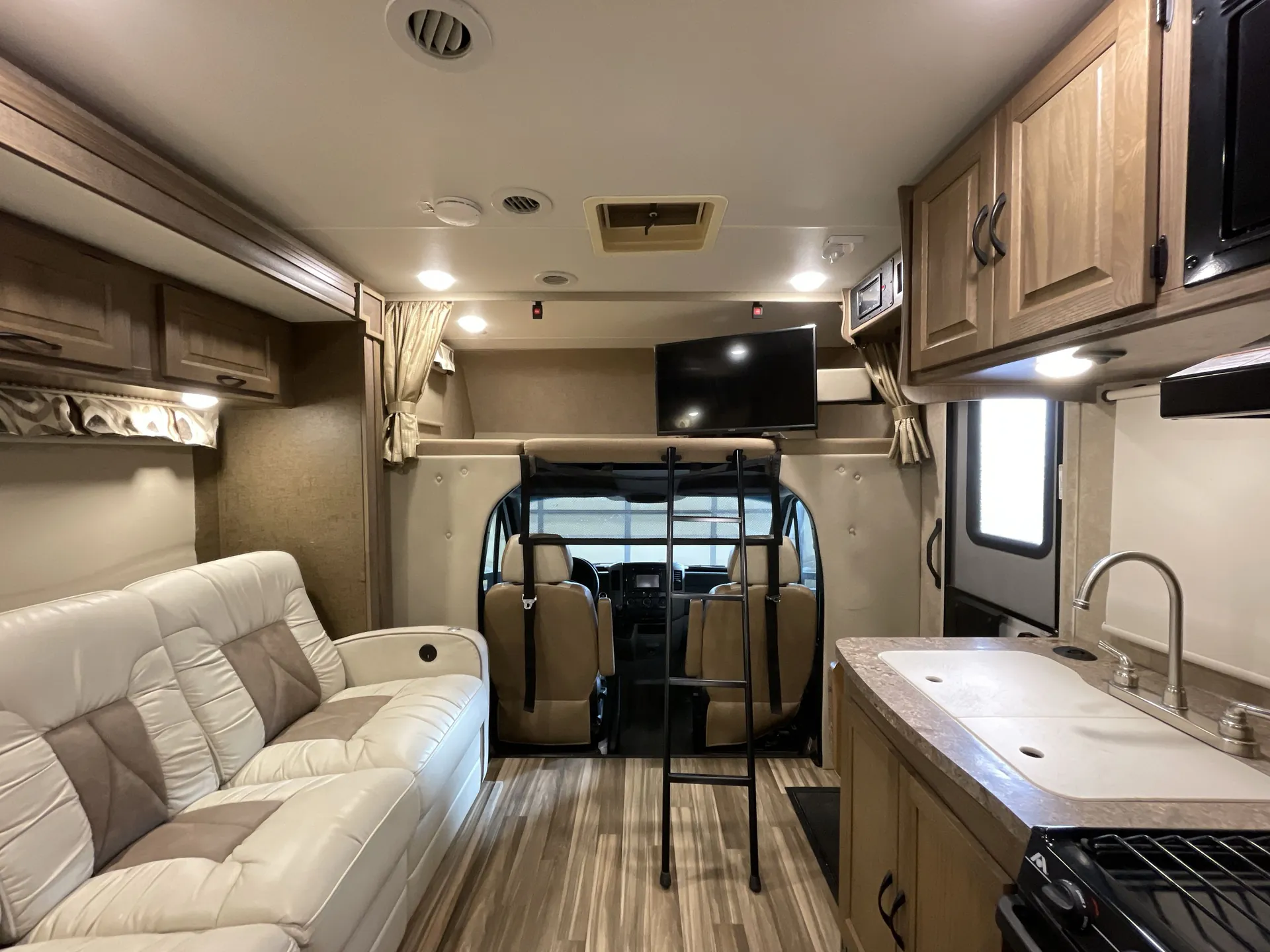 2016 Coachmen Prism 2250 — living area main