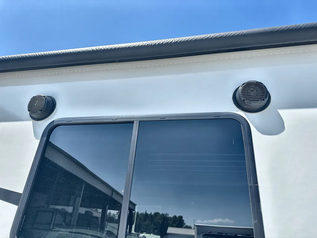 2023 Coachmen Freedom Express Ultra Lite 274RKS, Photos photo 31