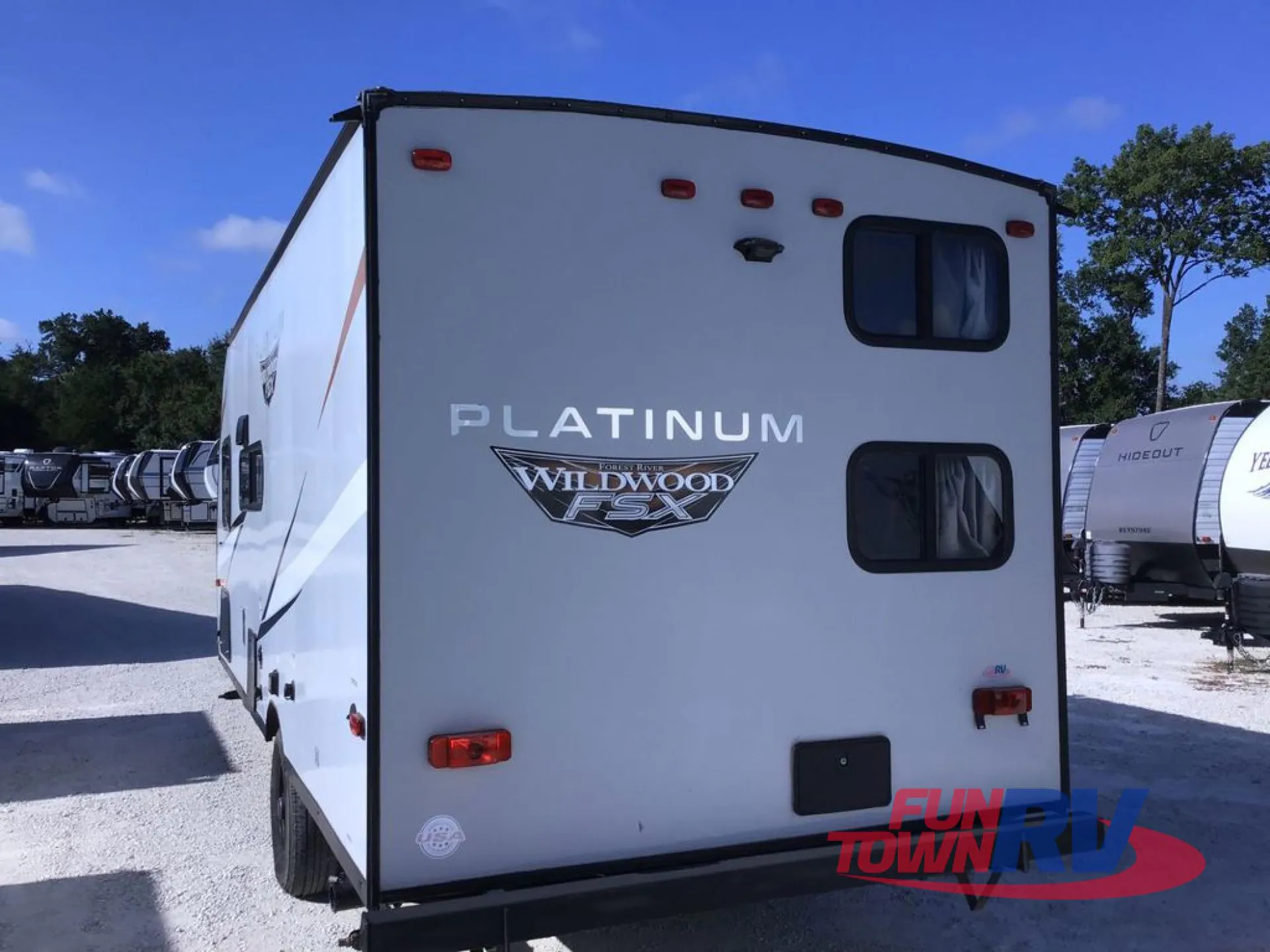 2022 Forest River Wildwood FSX 179DBK - Photo 3