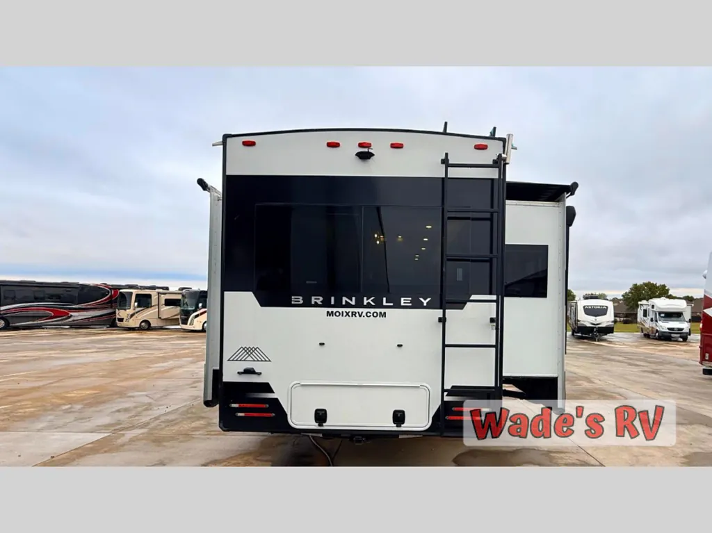 2025 Brinkley Model Z 3610, Photos photo 7