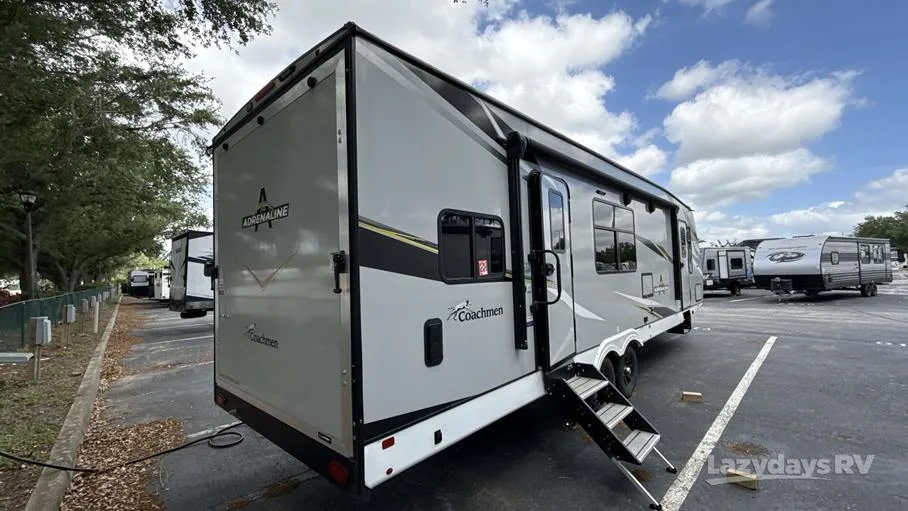 2022 Coachmen Adrenaline 29SS - Photo 3