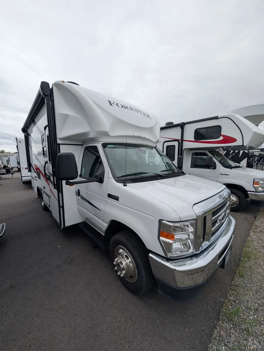 2023 Forest River Forester LE 2251SLE FORD - Photo 2