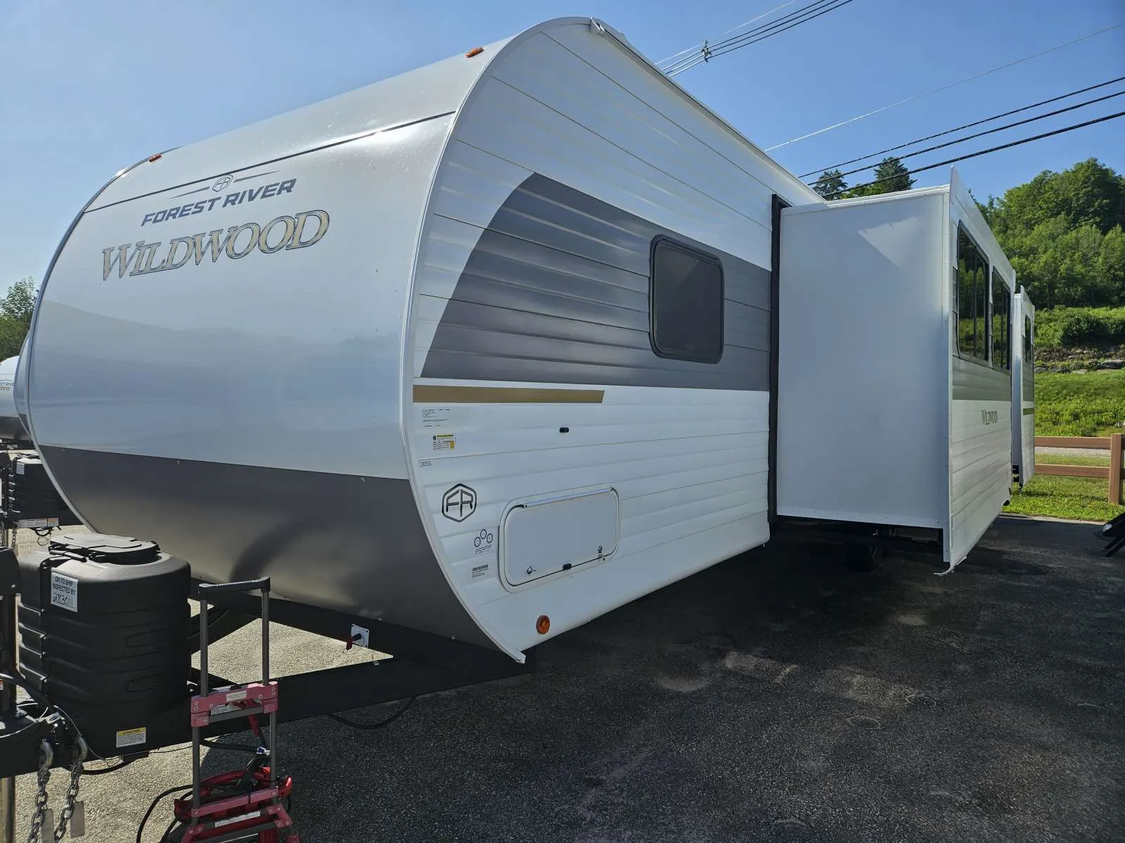 2027 Forest River Wildwood 32BHDS - Photo 4