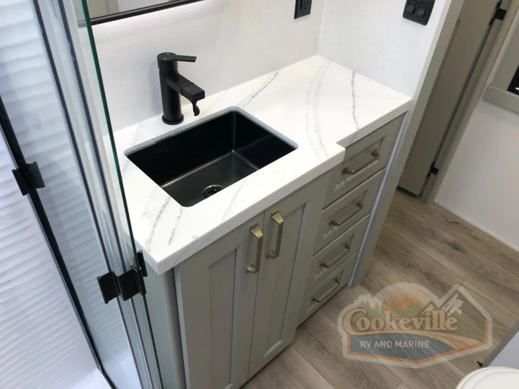 2026 Brinkley Model G 3970, Photos photo 19