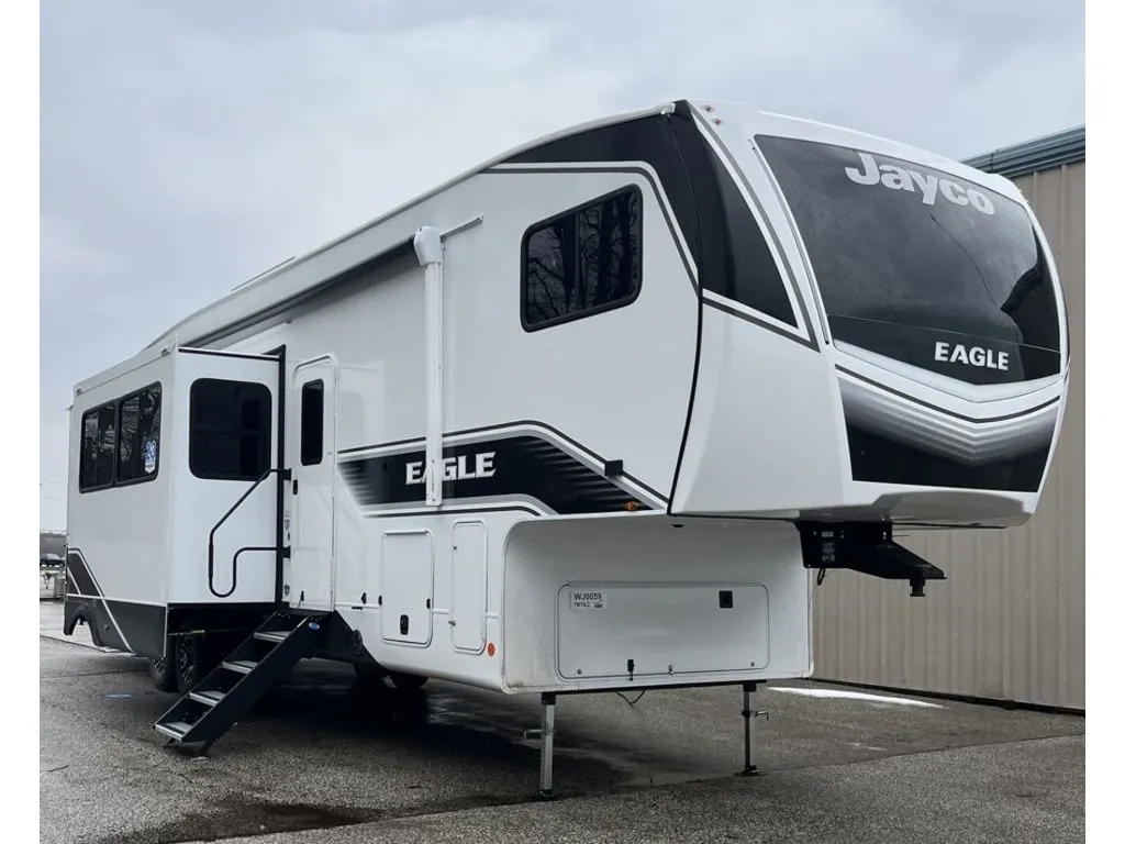 2026 Jayco Eagle 367TBTS - Photo 2