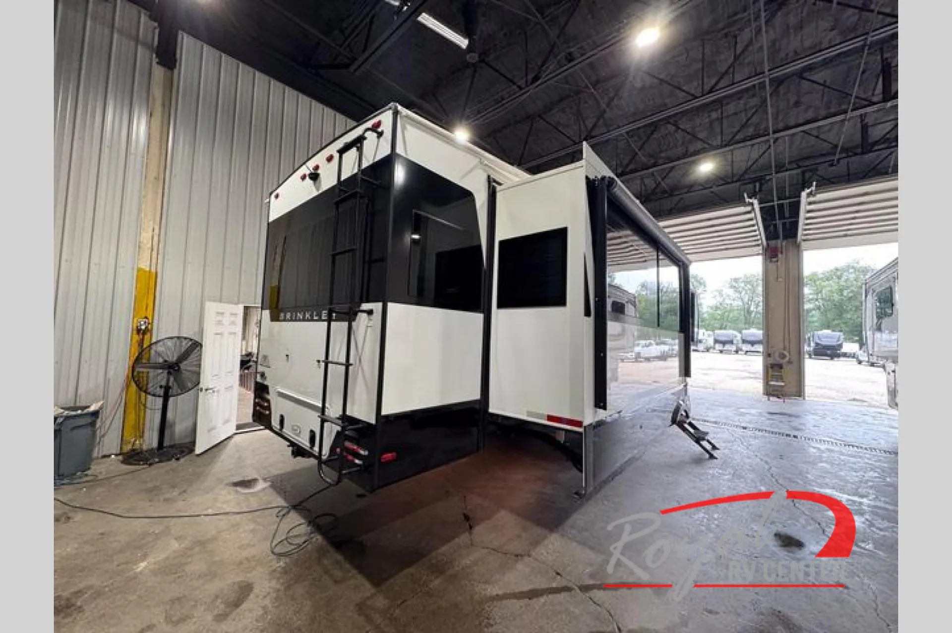 2024 Brinkley Model Z 3610 - Photo 3