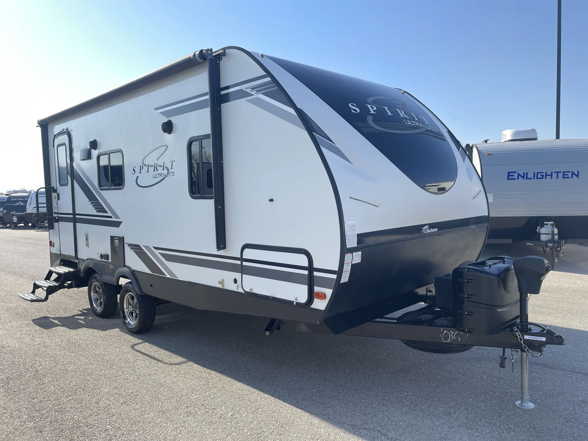 2021 Coachmen Northern Spirit Ultra Lite 1943RB - Photo 2