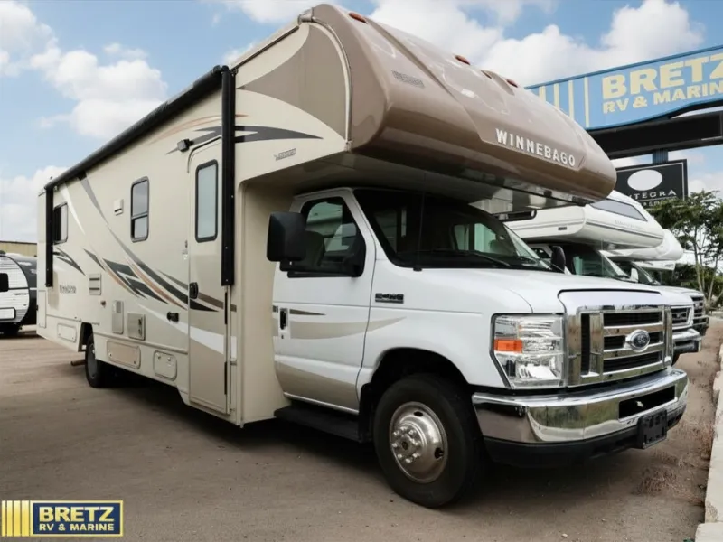 2018 Winnebago Minnie Winnie 31K - Photo 2