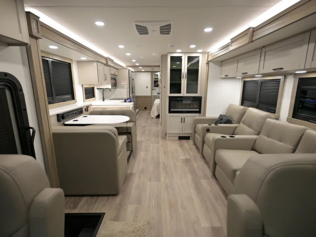 2027 Entegra Coach Vision XL 36C, Photos photo 6