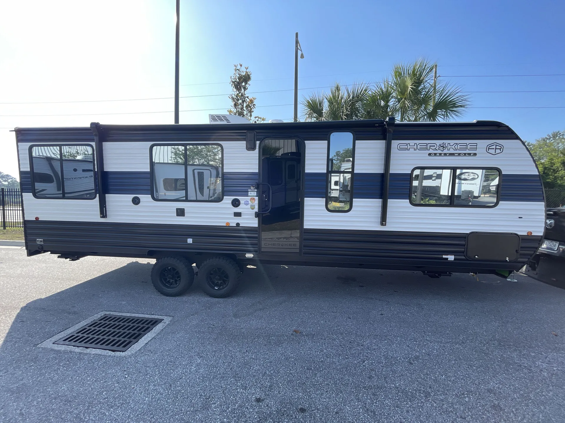2026 Forest River Cherokee Grey Wolf 25RRT - Photo 2