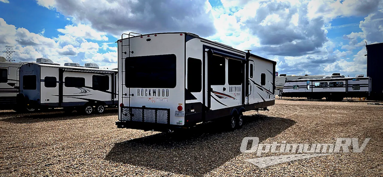 2022 Forest River Rockwood Signature Ultra Lite 8337RL - Photo 3