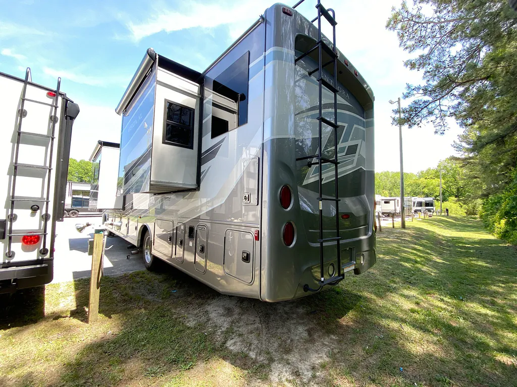 2026 Entegra Coach Vision XL 36C, Photos photo 7