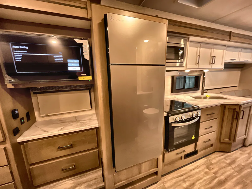 2026 Thor Motor Coach Freedom Traveler A29, Photos photo 7