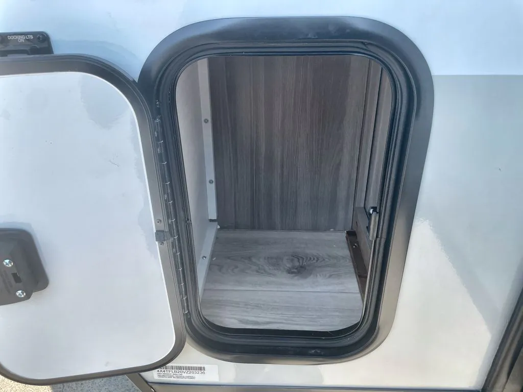 2027 Forest River Flagstaff Micro Lite 25MBR — Photo 5