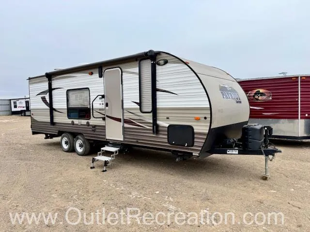 2016 CHEROKEE PATRIOT 25RR - Main photo