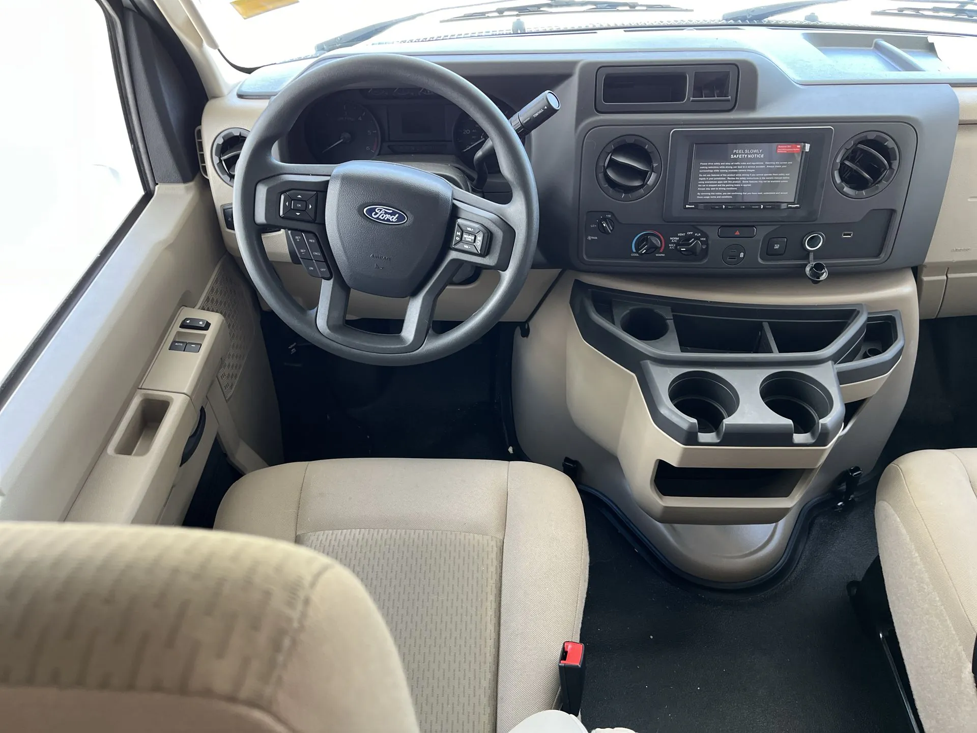 2024 Thor Motor Coach Geneva 31VT - Photo 4