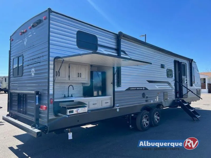 2026 Coachmen Catalina Legacy Edition 343BHTSLE - Photo 4