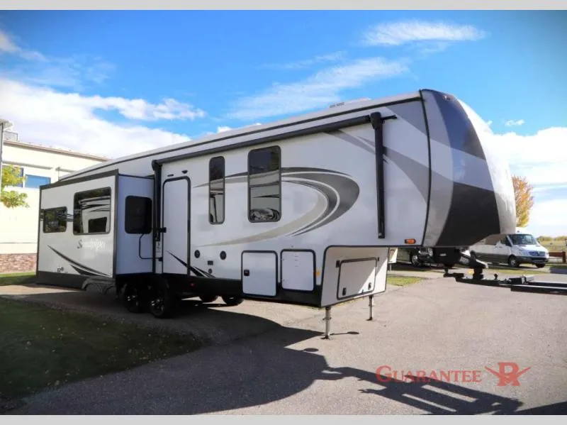 2023 Forest River Sandpiper 3370RLS - Photo 2