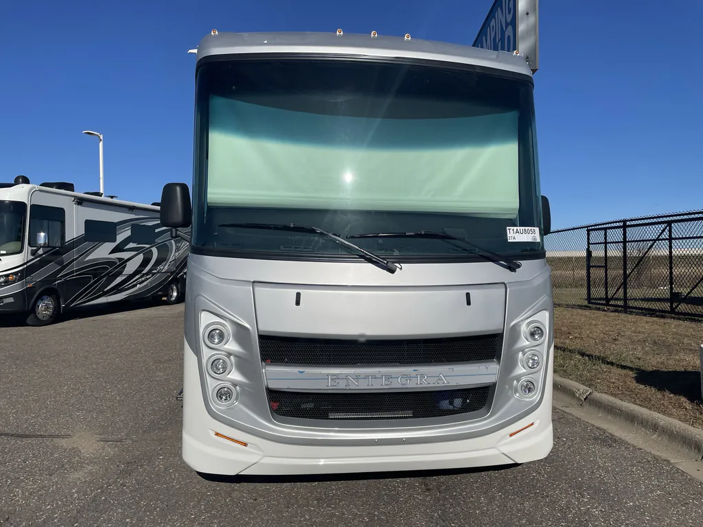 2026 entegra coach Vision 27A, Photos photo 4