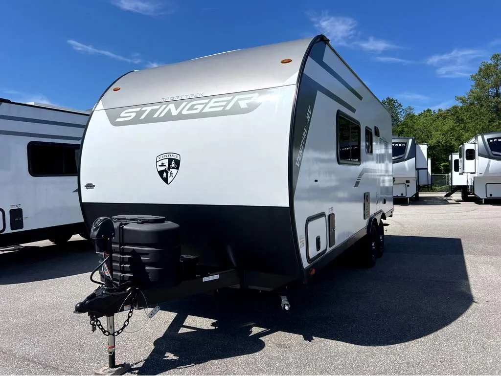 2026 Venture RV SportTrek Stinger STS192VRB - Photo 3