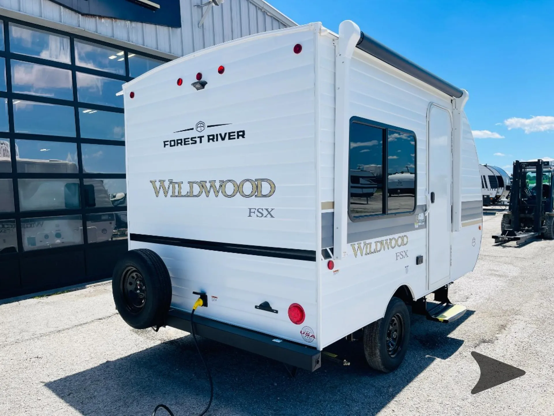 2027 Forest River Wildwood FSX 135ICE — Photo 6