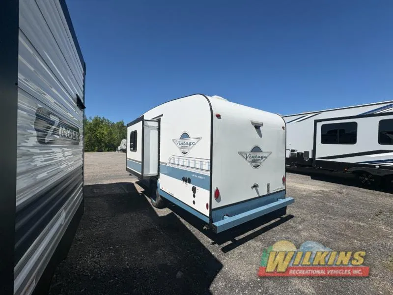 2026 Gulf Stream Vintage Cruiser 19CSK - Photo 4