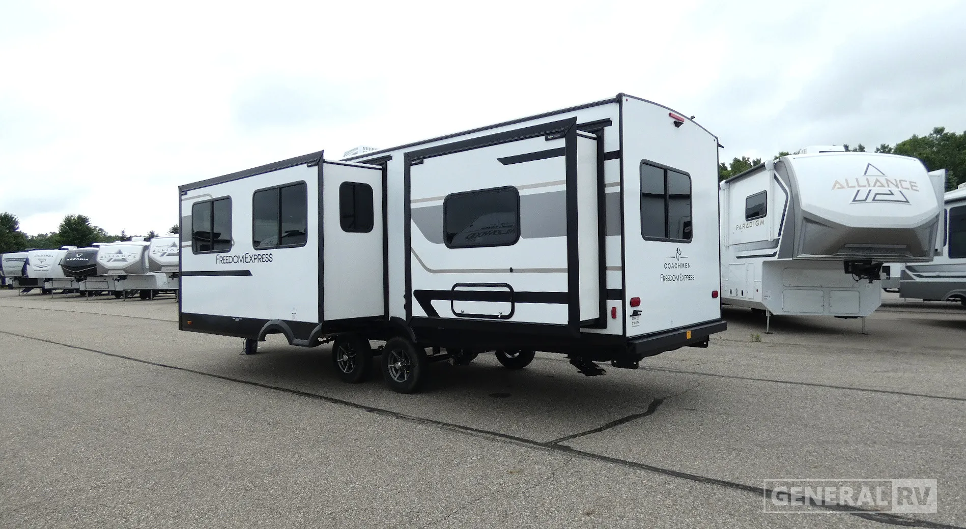 2027 Coachmen Freedom Express Ultra Lite 259FKDS - Photo 4