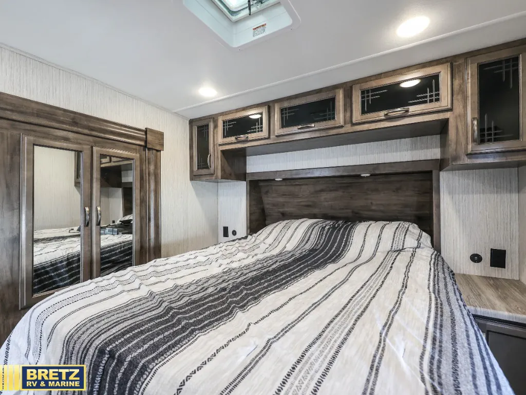 2021 Forest River Sandpiper C-Class 3660MB, Photos photo 8