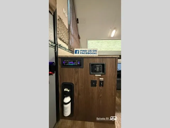 2018 Forest River Rockwood Extreme Sports Hard Side A122SESP - Photo 3