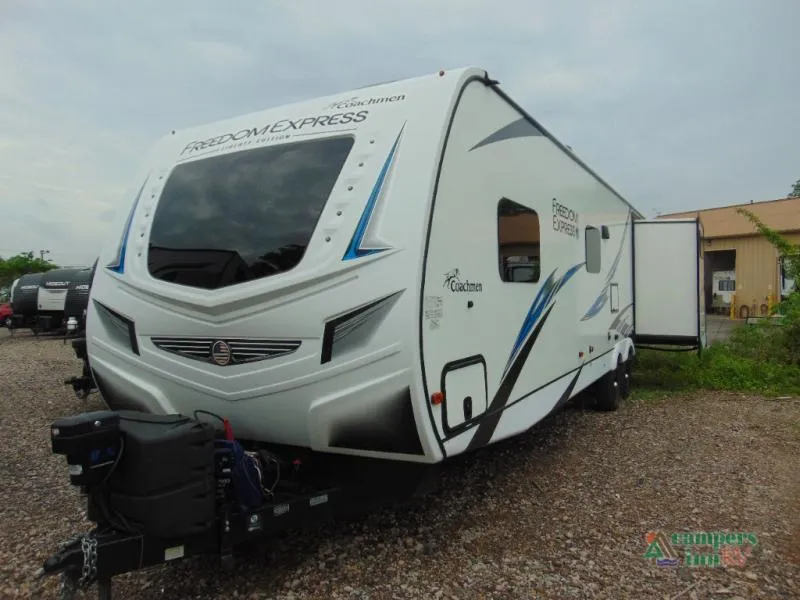 2021 Coachmen Freedom Express Liberty Edition 326BHDSLE - Photo 3