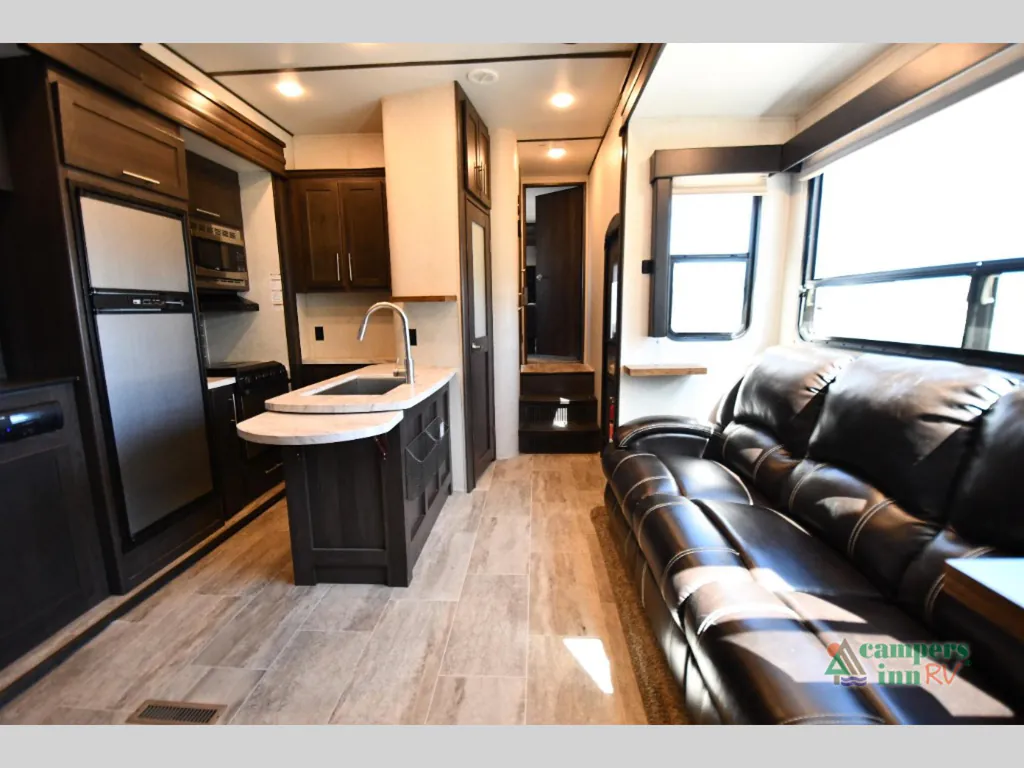 2018 Keystone Raptor 351, Photos photo 25
