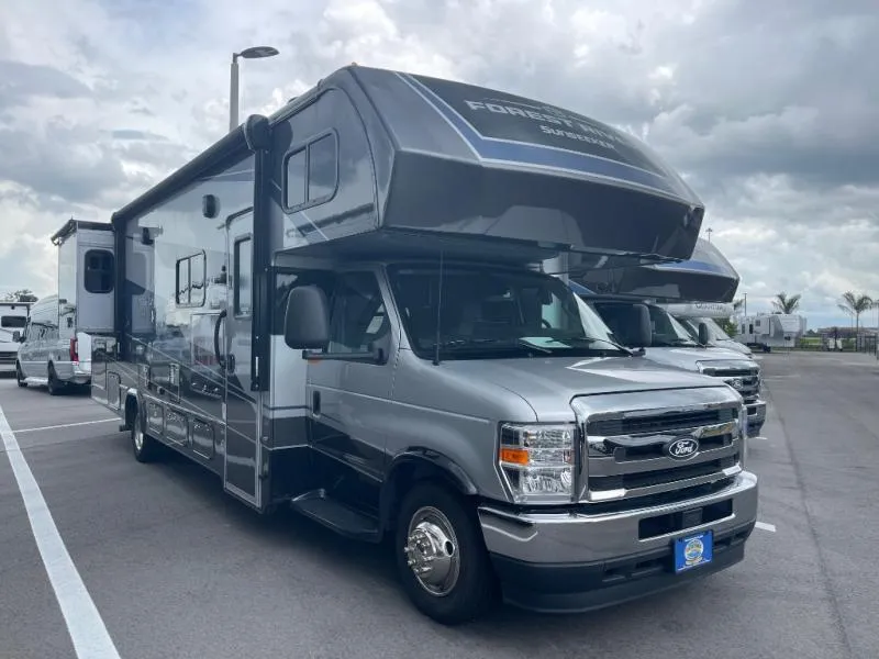 2026 Forest River Sunseeker Classic 3010DS - Photo 2