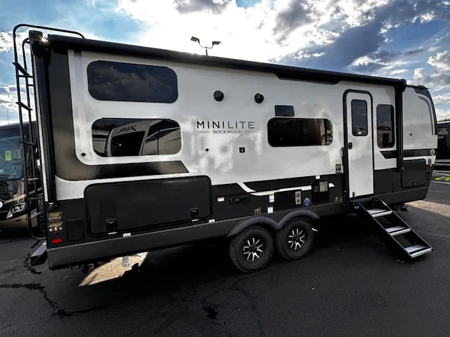 2026 Forest River Rockwood Mini Lite 2509S - Photo 2