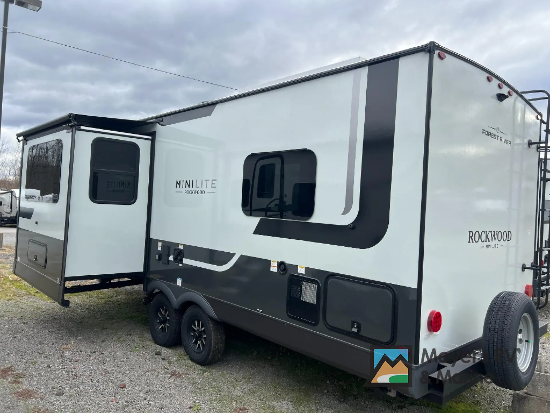 2026 Forest River Rockwood Mini Lite 2506FK - Photo 4