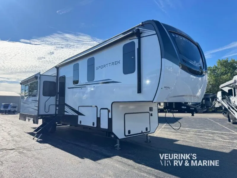 2027 Venture RV SportTrek Touring Edition 354VBH - Main photo