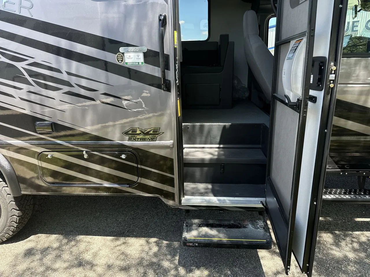 2026 Forest River Sunseeker 23504X4 - Photo 2