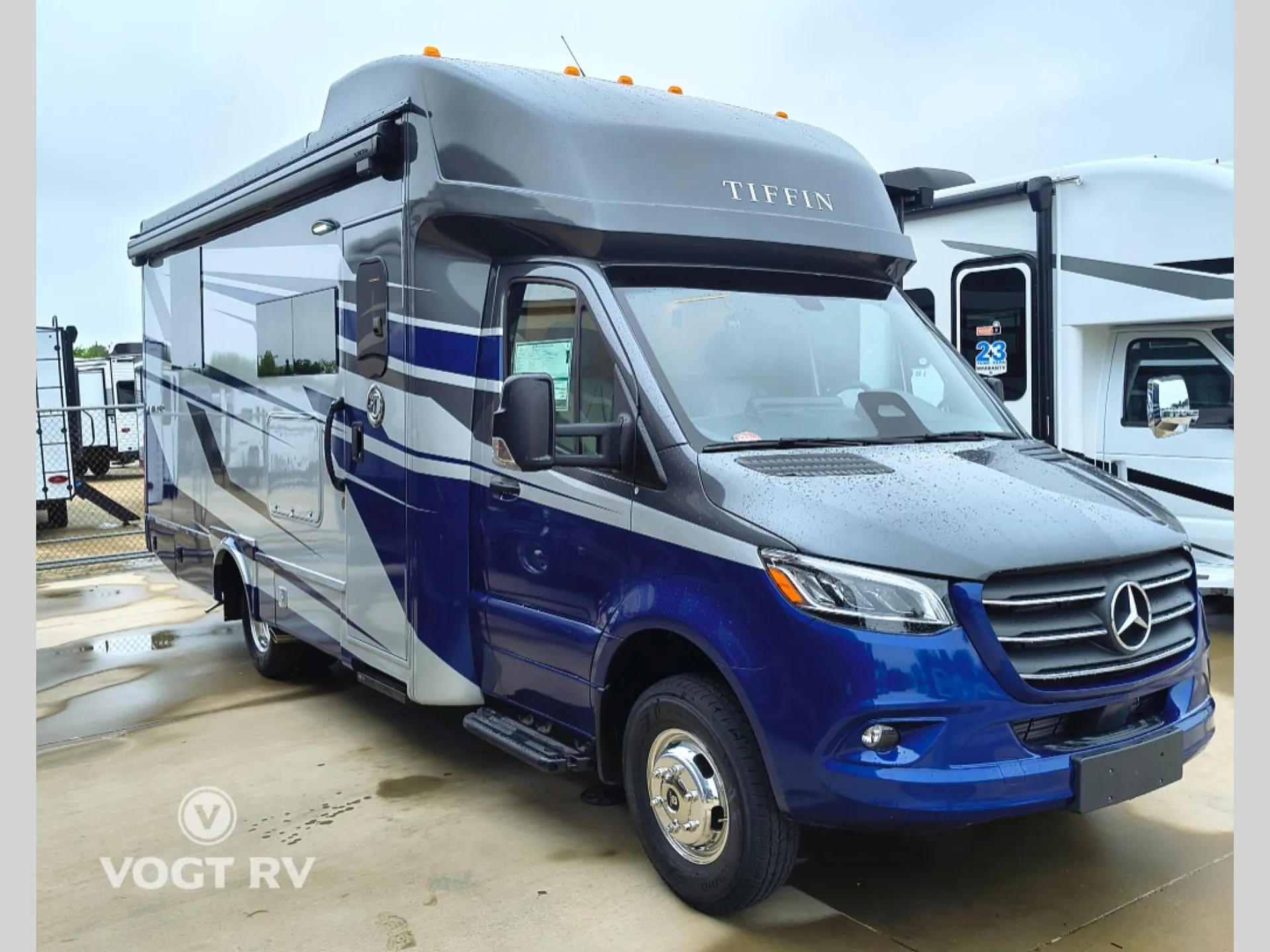 2026 Tiffin Wayfarer 25 XPW dealer photo 1 from Vogt RV Center