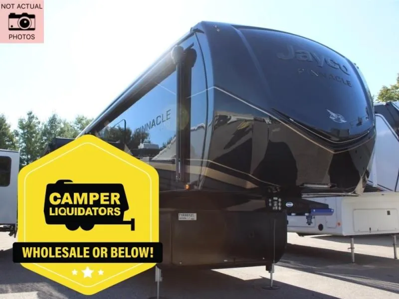 2026 Jayco Pinnacle 38FBRK - Photo 2
