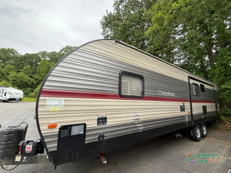 2019 Forest River Cherokee 304R - Photo 2