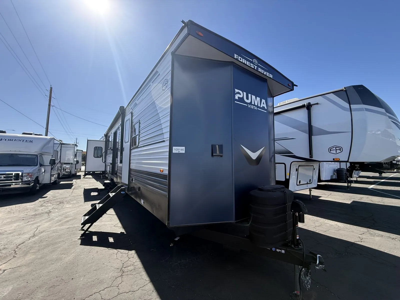 2026 Forest River Puma Vista 38DEN - Photo 2