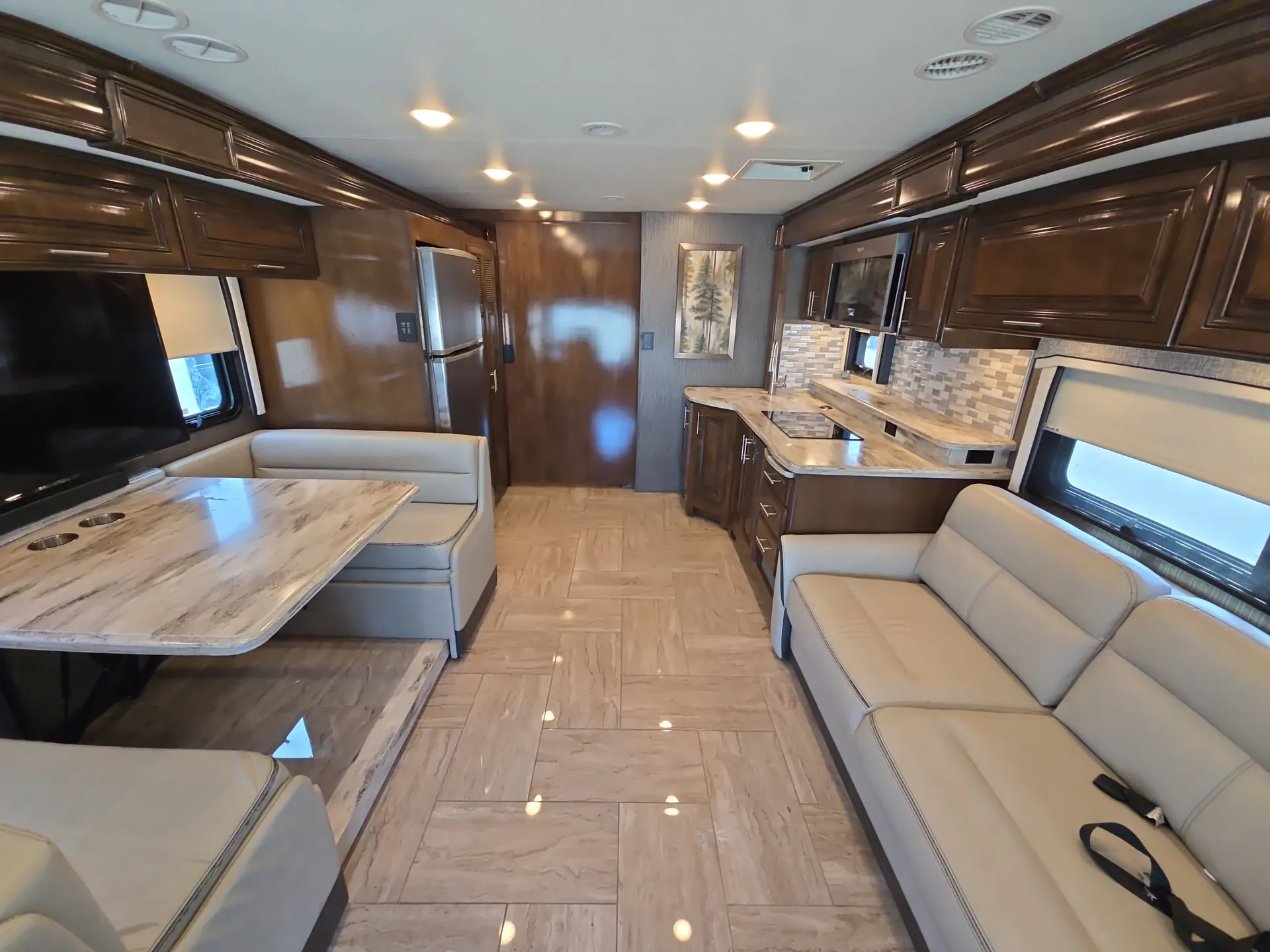 2021 Thor Motor Coach Aria 4000 — living area main