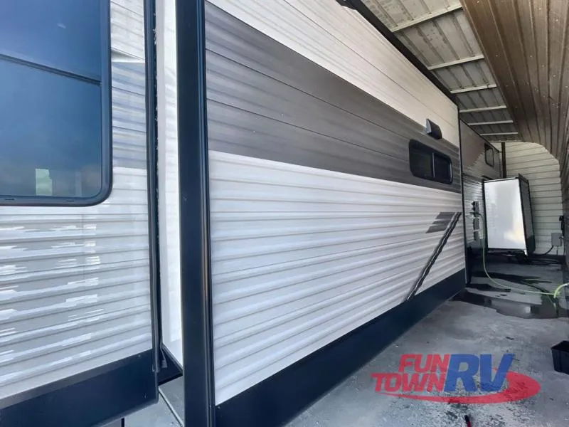 2026 Jayco Jay Flight Bungalow 401LOFT - Photo 4