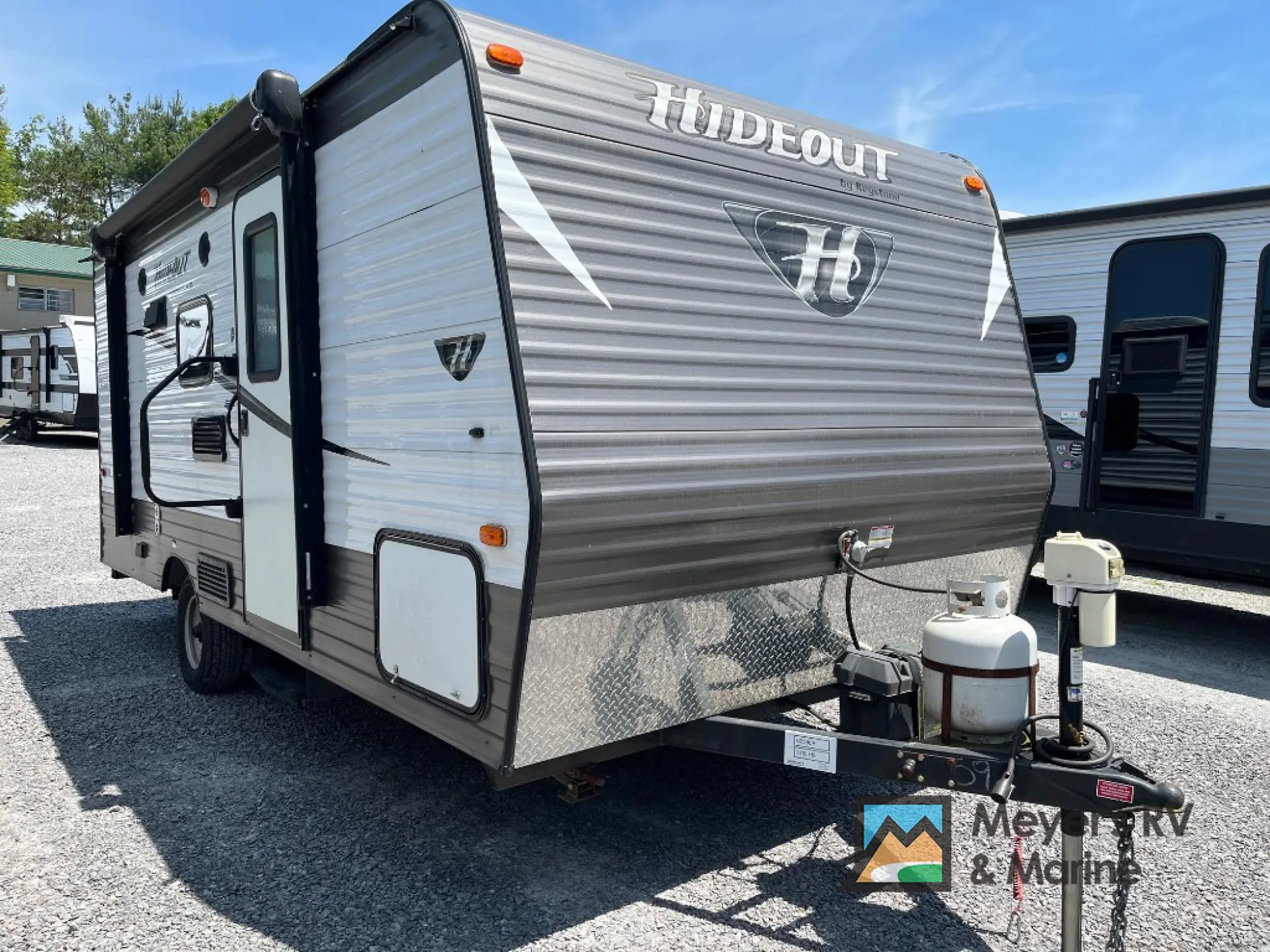 2015 Keystone Hideout 175BH - Photo 2
