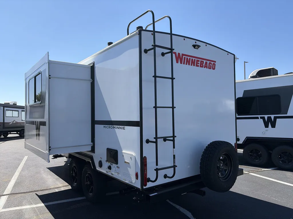 2027 Winnebago Micro Minnie 2108DS, Photos photo 7