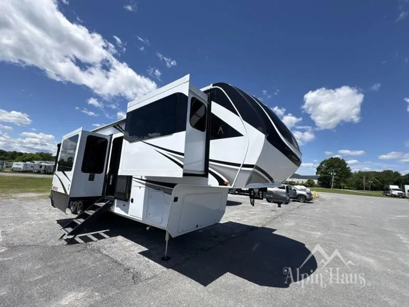 2026 Grand Design Solitude 380FL - Photo 2