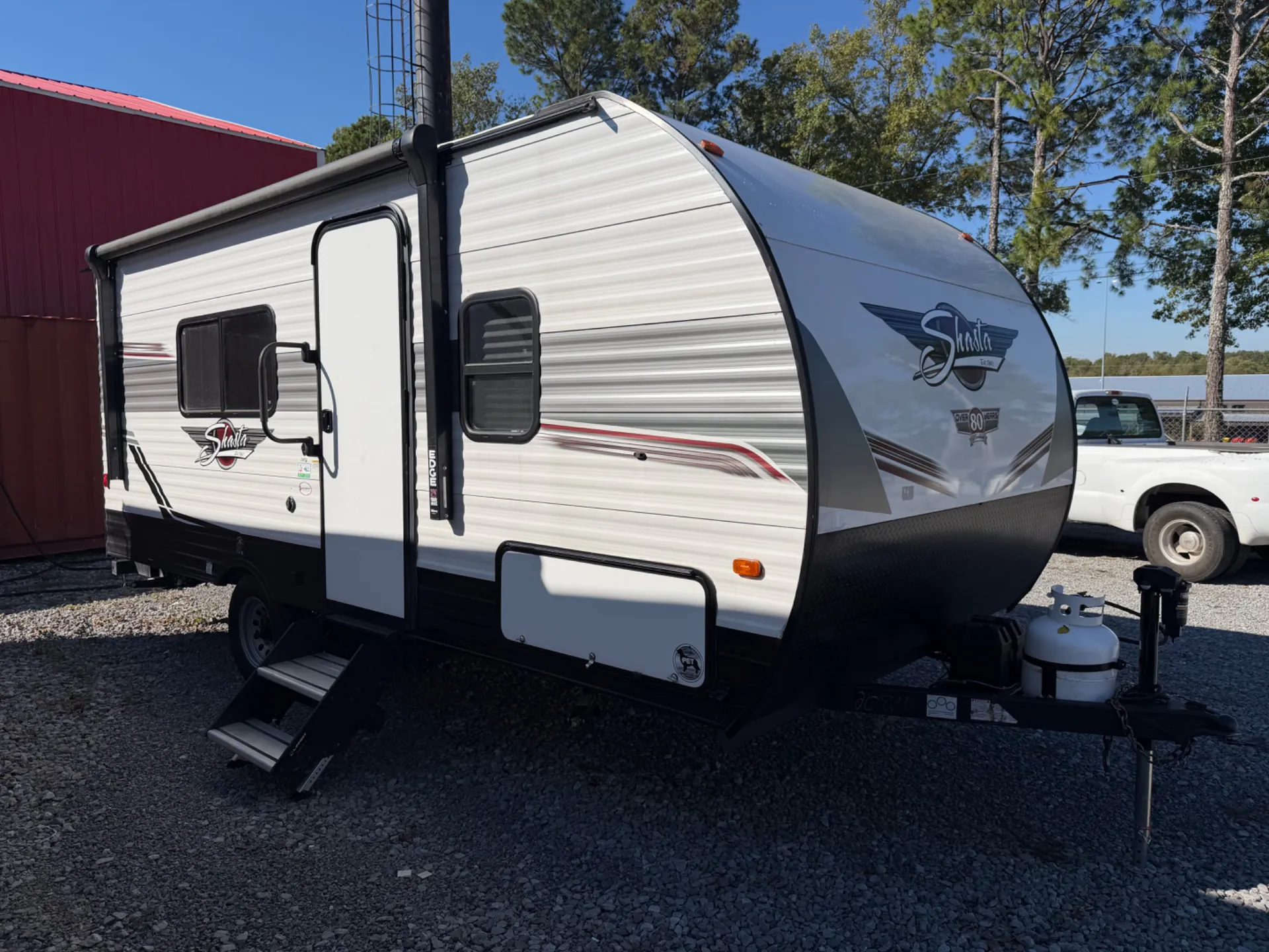 2024 Forest River Shasta 18FQ