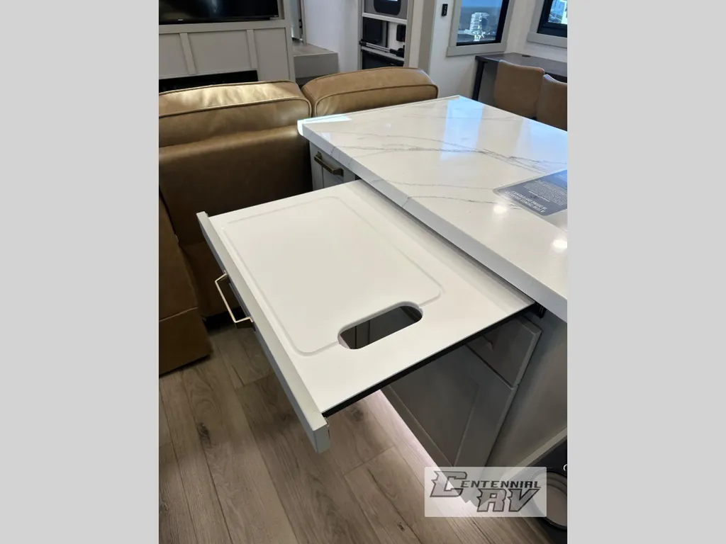 2026 Brinkley Model G 3950, Photos photo 47